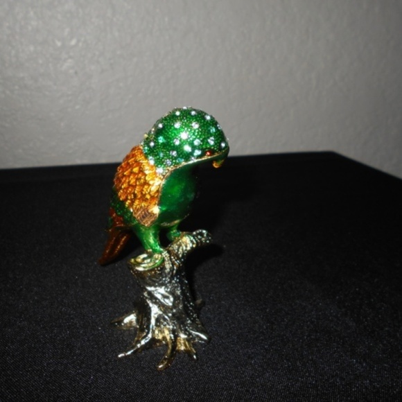 Mini Parrot Jewelry Box - Picture 6 of 7